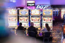 Diamond Empire slot game interface on pion168 showing multi-reel layout and bonus feature triggers
